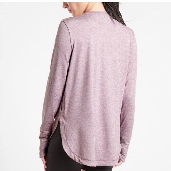 Athleta Uptempo Long Sleeve Stretch Top Size Medium Sugarplum Mauve Heather - Picture 2 of 7
